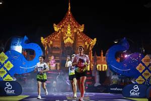 BIB: 517, 1700
                            <button type="button" onclick="openModal(22342452)" class="btn btn-primary btn-sm float-right btn-popup" data-toggle="modal" data-target=".modal-high-quality">
                        <i class="fas fa-shopping-cart"></i> Add to Cart
                    </button>
                                            <button type="button" onclick="isThisMe(22342452, true)" class="btn btn-success btn-sm float-right btn-popup btn-isme hidden" data-toggle="tooltip" data-placement="bottom" title="นี่คือรูปของคุณใช่ไหม คลิกที่นี่เพื่อเอาเข้าอัลบั้ม">
                        <i class="fas fa-plus"></i> Add to album
                    </button>
                    <button type="button" onclick="isThisMe(22342452, false)" class="btn btn-warning btn-sm float-right btn-popup btn-isnotme hidden">
                        <i class="fas fa-ban"></i> Remove from album
                    </button>